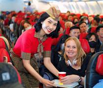 VJC: Vietjet vượt kế hoạch kinh doanh, đặt hàng tàu bay lớn, tự phục vụ mặt đất, trúng thầu dự án Long Thành