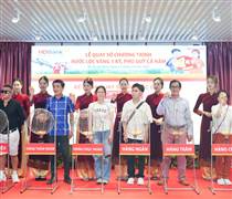 HDB: Trao thưởng 1 ký vàng SJC cho nữ khách hàng tại TP.HCM