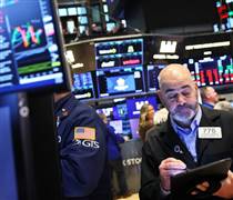Phố Wall bùng nổ: S&P 500, Nasdaq lập đỉnh lịch sử nhờ lạm phát “hạ nhiệt”
