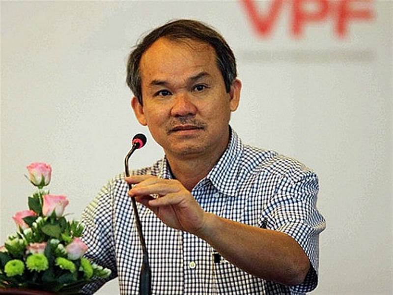 HAG: Thương vụ "cha bán - con mua" hàng trăm tỷ đồng tại HAGL của gia đình bầu Đức