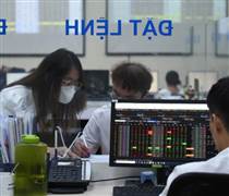 Vì sao nhiều doanh nghiệp bất động sản đua nhau chào bán cổ phiếu?