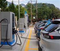 POW: Doanh nghiệp Nhà nước bắt tay Vingroup phát triển hệ thống trạm sạc xe điện thu hơn 20.600 tỷ từ bán điện sau 7 tháng