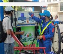 Đề xuất dùng xăng E10 từ 1-1-2026, xóa hoàn toàn xăng khoáng RON 95