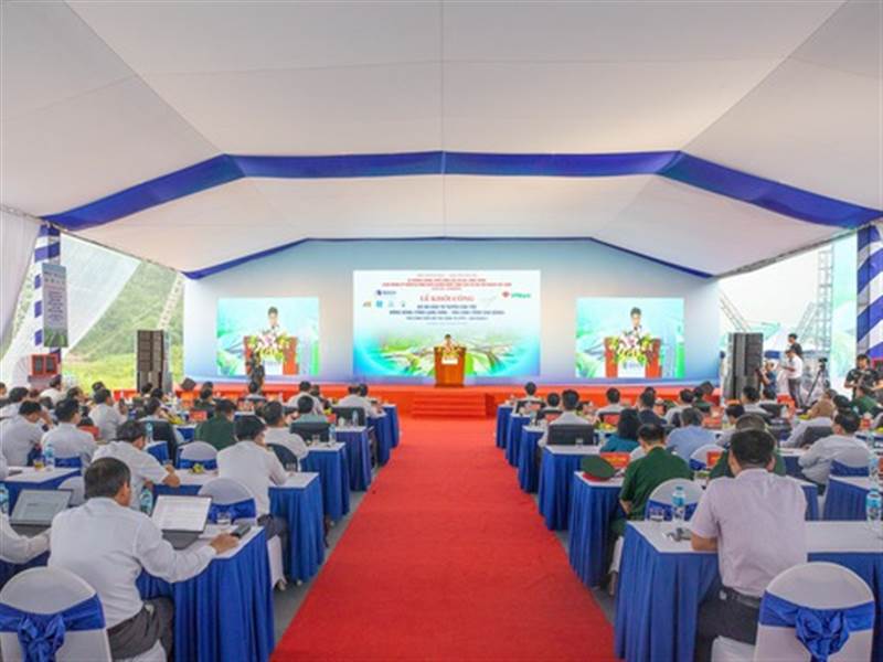 Dự án cao tốc của Đèo Cả quyết tâm ‘về đích’ sớm 1 năm, tạo kỷ lục trong lịch sử ngành giao thông Việt Nam