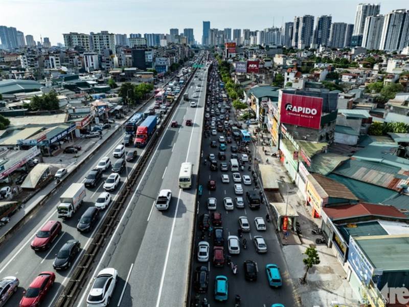 Đề xuất mới áp dụng tiêu chuẩn khí thải ô tô tại Hà Nội, TP.HCM từ 2027 - 2028