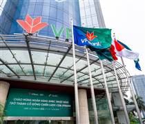 VPB: Thành viên HĐQT VPBank đăng ký mua 10 triệu cổ phiếu VPB