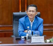 1 công ty hợp tác cùng lúc với 3 doanh nghiệp trong hệ sinh thái của tỷ phú Phạm Nhật Vượng: Mua 50 xe e-bus, 1.000 ô tô điện và phát triển 1.000 trụ sạc