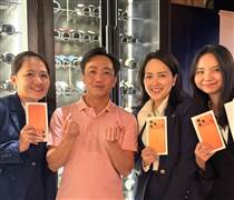QCG: Doanh nhân Nguyễn Quốc Cường chi mạnh tay, mua iPhone 17 tặng nhân viên và bạn bè