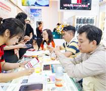 iPhone 'hot' nhưng nhà bán lẻ không vui
