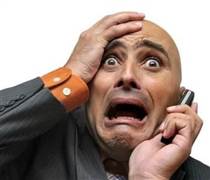 CET: Chuyện gì đây: Chủ tịch một công ty bán sạch cổ phiếu, lãnh đạo ồ ạt từ nhiệm