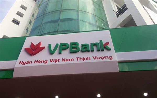 VPB: VPBank kinh doanh tốt trong 6 tháng đầu năm, muốn xin ý