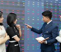 Cổ phiếu tăng mạnh: VJC 'bay' cao, VPS bứt phá do 'nhầm lẫn'?
