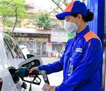 PLX: Dự thảo Nghị định xăng dầu mới tác động 2 chiều đến triển vọng của Petrolimex