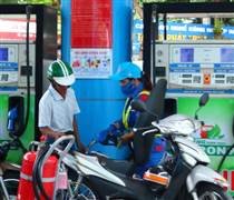 Giá xăng E10 dao động từ 19.680 - 20.070 đồng/lít sau hơn 2 tháng thí điểm