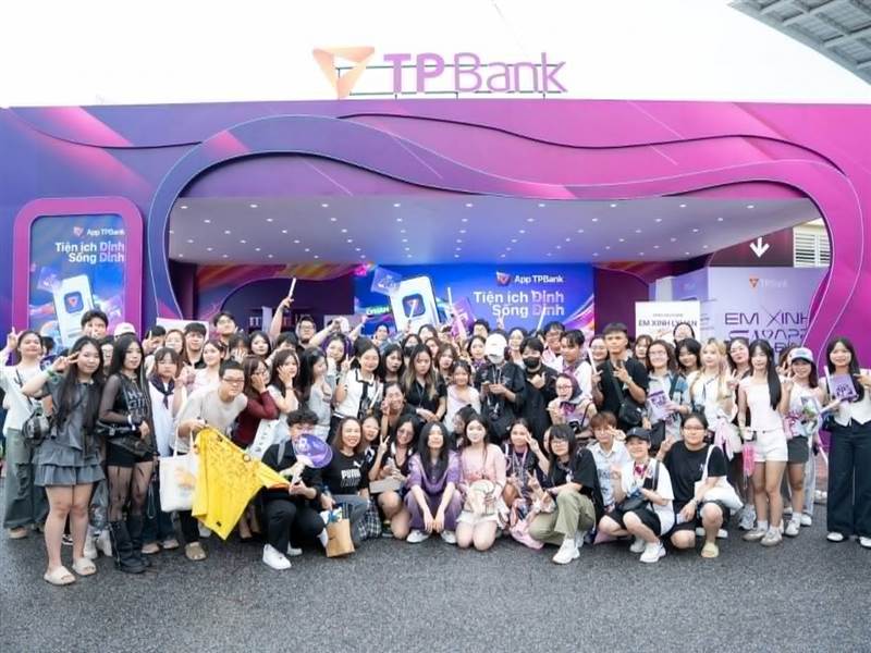 TPB: 9 tháng 2025, TPBank duy trì tăng trưởng hai chữ số, tổng tài sản vượt mốc 450.000 tỷ đồng