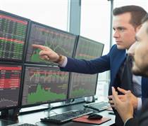 Phiên 29/10: Khối ngoại mạnh tay bán ròng gần 1.600 tỷ, “xả” đột biến tại một mã ngân hàng