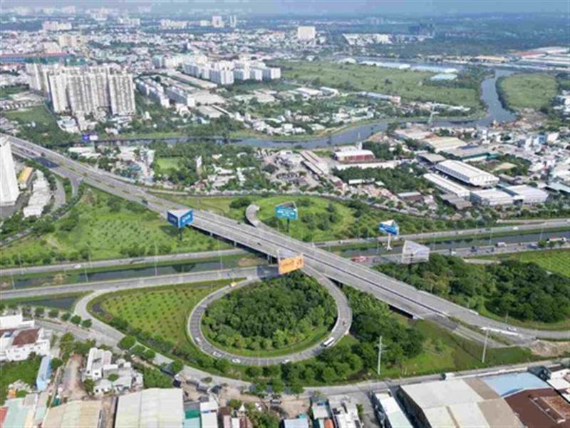 TP HCM chi gần 10.000 tỷ đồng thu hồi đất của hơn 2.000 hộ dân để triển khai tuyến đường bộ dài nhất Việt Nam