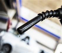 Giá dầu châu Á hướng đến tháng giảm thứ ba liên tiếp