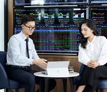 VN-Index tích lũy trở lại, chờ động lực mới trong tháng 11