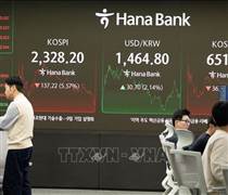 Chứng khoán châu Á giảm điểm do lo ngại bong bóng công nghệ