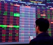 Vì sao dòng vốn ngoại rút cả tỷ USD ra khỏi thị trường chứng khoán?