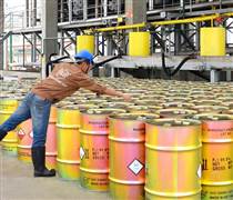 Thị giá cổ phiếu ‘ông lớn’ ngành hóa chất lên 3 chữ số