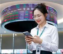 Một số cổ phiếu đáng chú ý ngày 14/11: POW, PVD, DGC