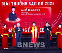 SHB: Phó Chủ tịch SHB Đỗ Quang Vinh vào Top 10 Giải thưởng Sao Đỏ 2025