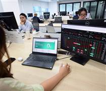 Thanh khoản vẫn là dấu hỏi với thị trường chứng khoán