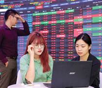 Huy động vốn qua thị trường chứng khoán đạt kỷ lục mọi thời đại