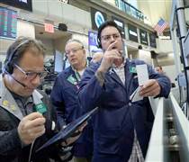 Phố Wall tăng điểm mạnh nhờ kỳ vọng Fed hạ lãi suất