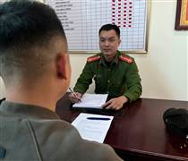 Công an cảnh báo thủ đoạn lừa đảo mới cực nguy hiểm nhắm vào người gửi tiền tiết kiệm