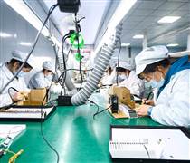 Đầu tư AI giúp kinh tế toàn cầu vượt sóng thuế quan