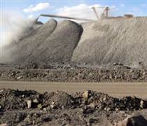 Giá đất hiếm cao gấp 3 lần thời điểm Trung Quốc siết xuất khẩu, chuyện gì đang xảy ra?