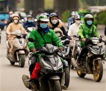 Đề xuất việc cấm xe công nghệ chạy xăng tại Hà Nội