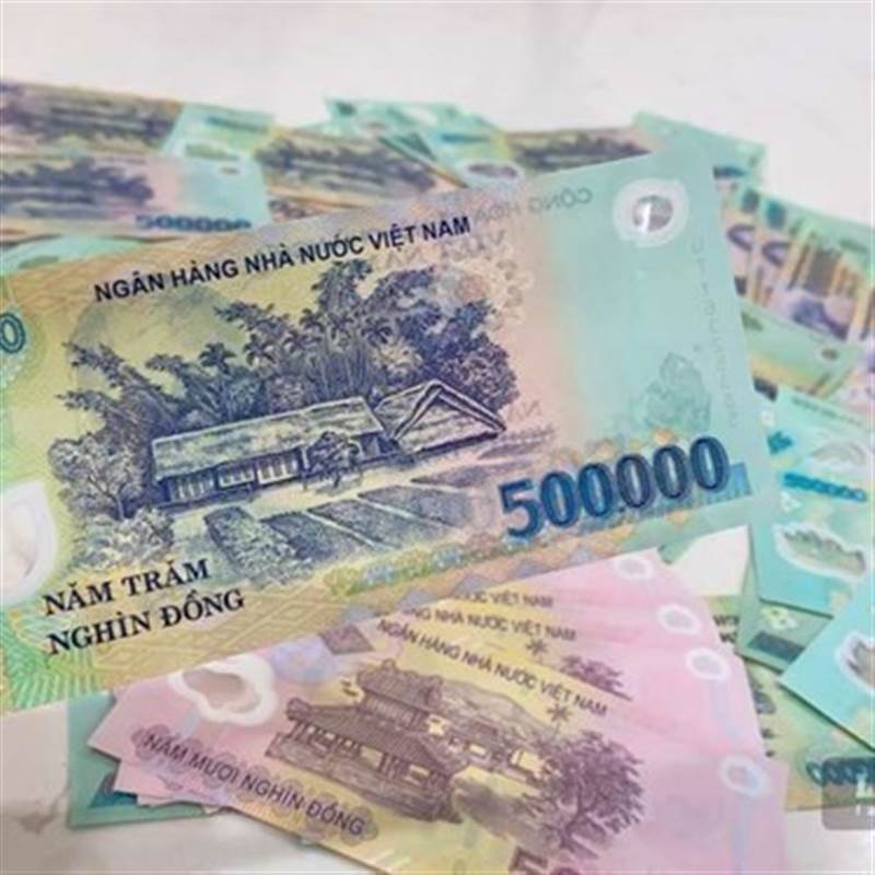 Gửi 100 triệu đồng nhận lãi suất cao nhất 6,7-6,9% tại 3 ngân hàng