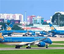 Vé máy bay Tết 2026: Chặng bay dài khan hiếm vé phổ thông, giá lập đỉnh
