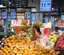 Trung Quốc: Lạm phát tiêu dùng lập đỉnh, giá sản xuất giảm sâu