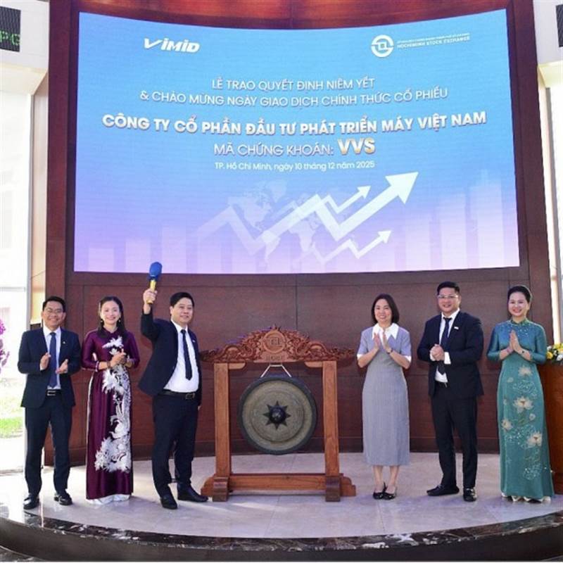 Sàn HOSE đón thêm loạt tân binh