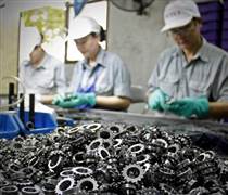 Xuất hiện doanh nghiệp có cổ phiếu "trà đá" nhưng trả cổ tức cao ngất ngưởng, đang chơi với cả Honda, Yamaha, Piaggio...