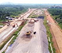 Hà Nội: Tiến độ giải ngân đầu tư công tiếp tục cải thiện