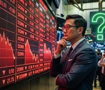 PET: Vừa chi 900 tỷ ôm trọn lô, 6 đại gia "tạm lỗ" gần 100 tỷ khi cổ phiếu bất ngờ giảm sàn