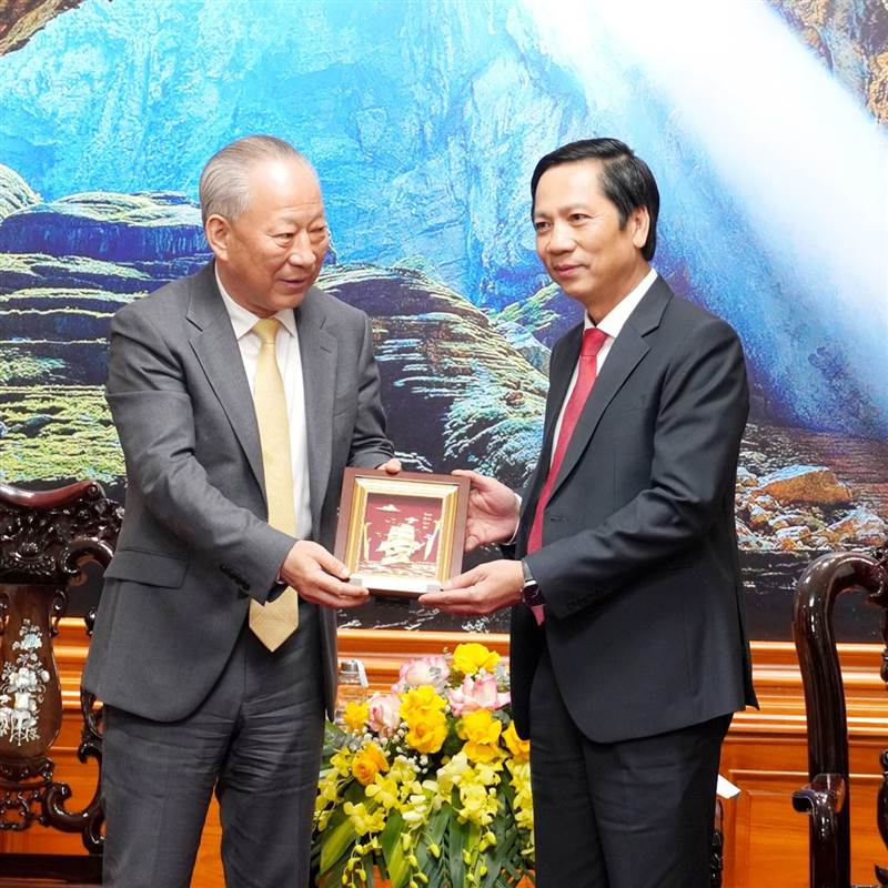 Tập đoàn Xây dựng Thái Bình Dương của Trung Quốc đã ký hợp tác với Hà Nội để xây metro số 5 Văn Cao - Hòa Lạc 74.000 tỷ, muốn đầu tư vào Quảng Trị