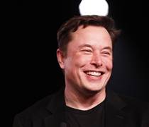 Kẻ bán giấc mơ vĩ đại Elon Musk: Kéo cổ phiếu Tesla lên đỉnh sau khi lao dốc 36% chỉ sau một tuyên bố, bản thân bỏ túi thêm hơn 200 tỷ USD