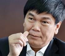 VIC: Vingroup đi làm thép, 'vua thép' đi làm bất động sản