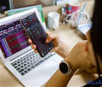 DGC: Cổ phiếu DGC bị bán mạnh khi hàng bắt đáy về