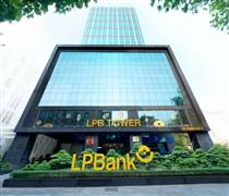 Cổ phiếu LPBank - Sacombank trái chiều trong ngày chuyển giao lãnh đạo