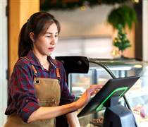 Chính sách thuế mới thúc đẩy chuyển đổi số: Techcombank cùng hộ kinh doanh giải bài toán vận hành toàn diện