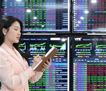 Chứng khoán phái sinh ngày 24/12: Giằng co mạnh, nhà đầu tư thận trọng trước vùng đỉnh cũ