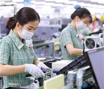 Thấy gì từ con số 920 tỷ USD xuất nhập khẩu?